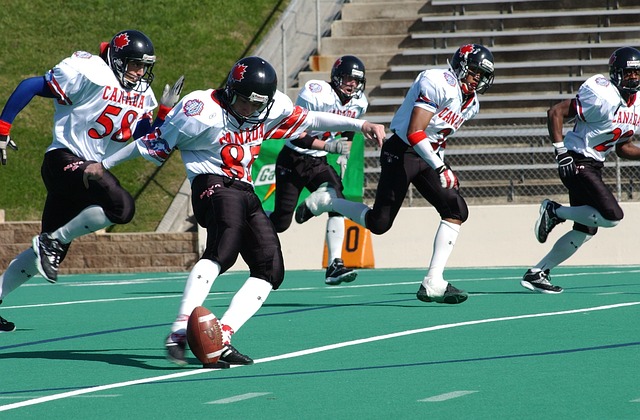 帮助她在关 帮助她在关